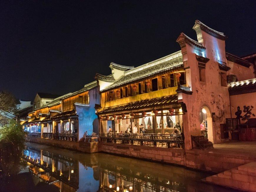 巨魔与勇士